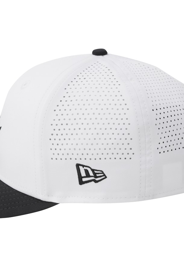 상품 슬라이드 이미지 1