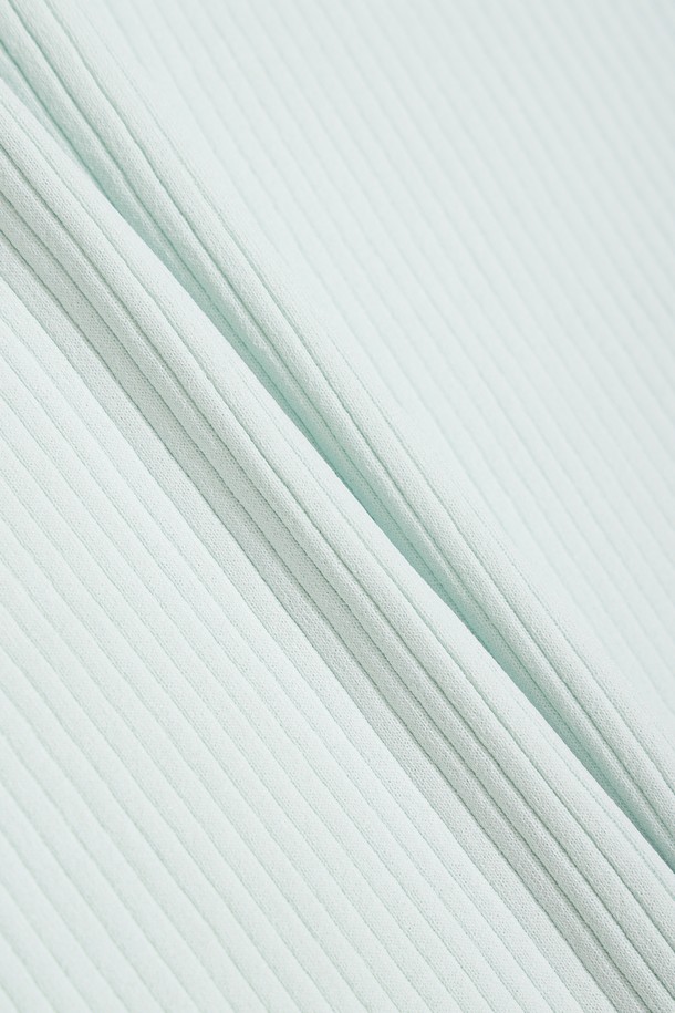 상품 슬라이드 이미지 1