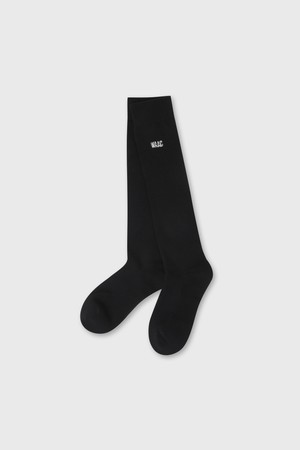 Women Essential Knee Socks_BLACK-a