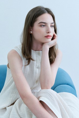 Seersucker sleeveless shirring long dress - ivory