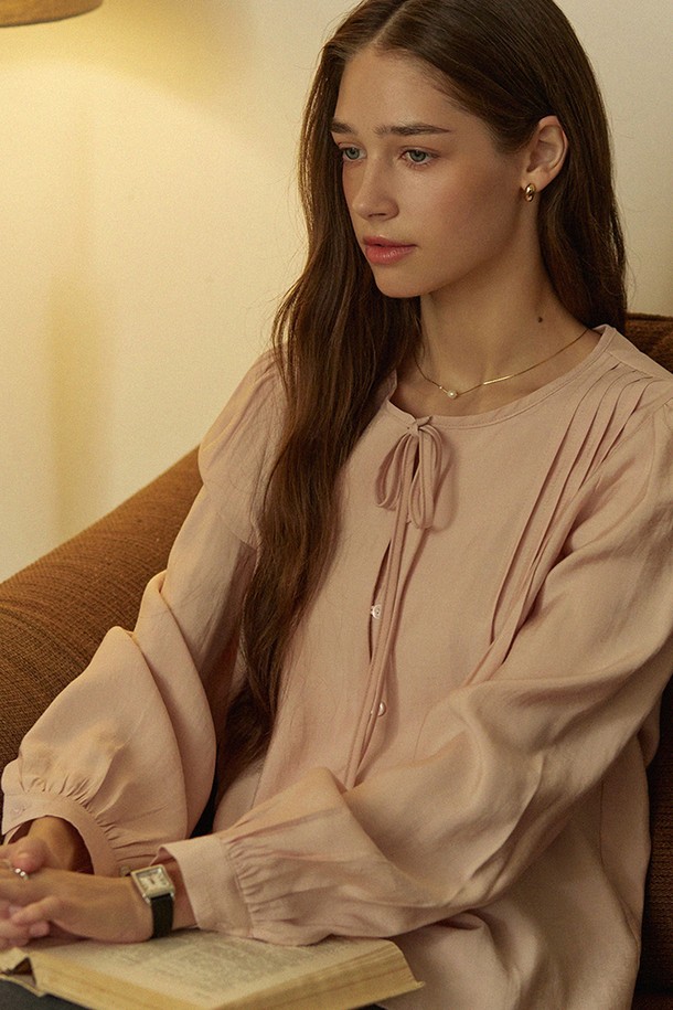 ADAUL - 블라우스 - Thin ribbon puff blouse - pink