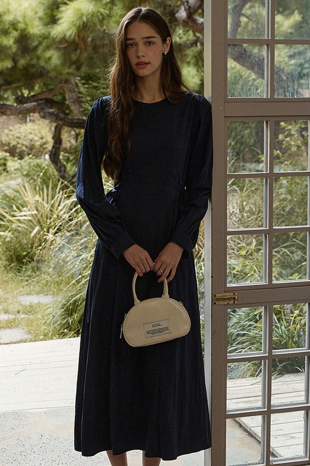 ADAUL - 긴소매 원피스 - Twin side ribbon puff long dress - navy