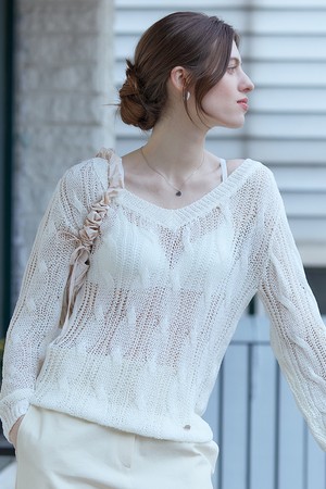 V neck twist layered summer knit - ivory