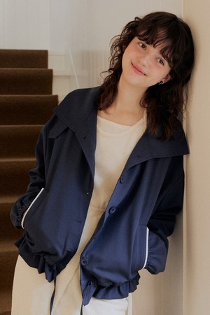 Lace back label ribbon string blouson - navy