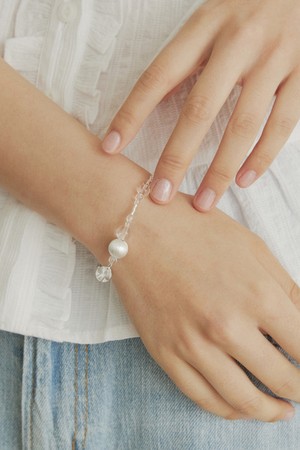 Clear ball line bracelet - silver