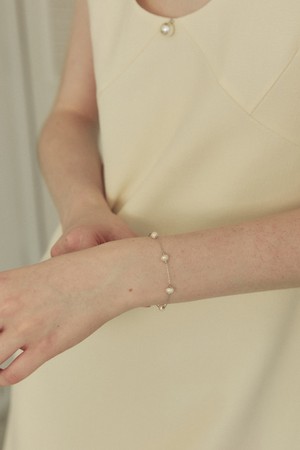 Pearl thin bracelet - silver