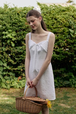 Ruffle sleeveless ribbon tie mini dress - white