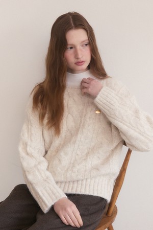 Boat neck hairy twist knit - cream
