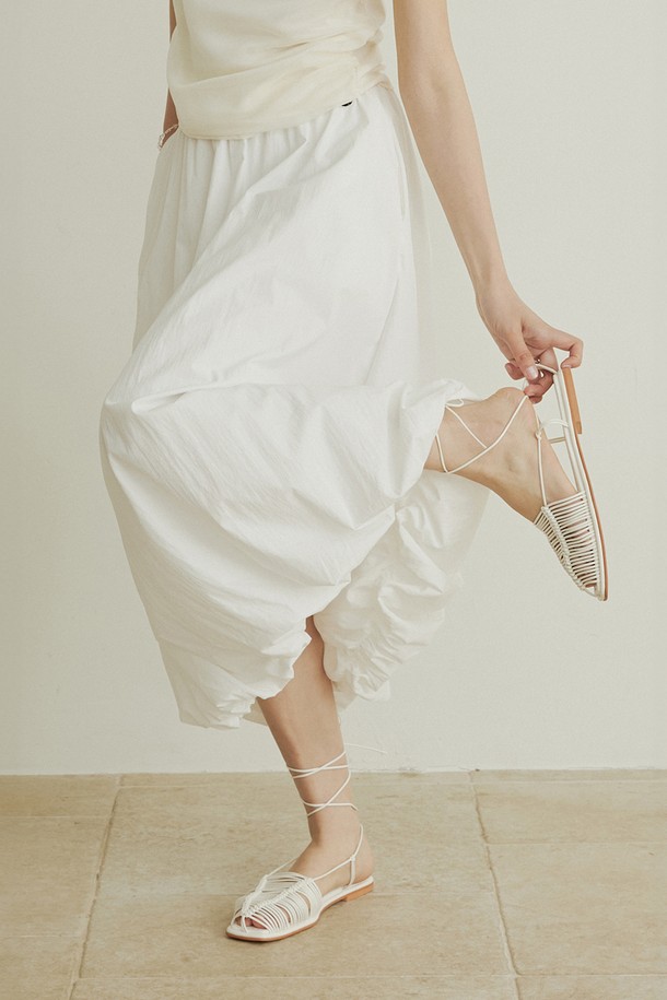 ADAUL - 롱스커트 - Banding balloon long skirt - white