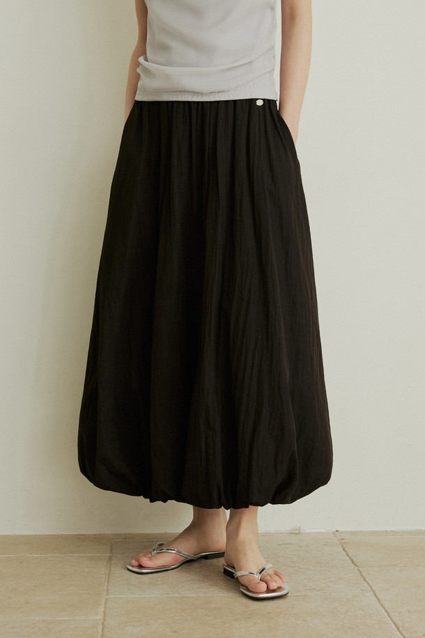 ADAUL - 롱스커트 - Banding balloon long skirt - black