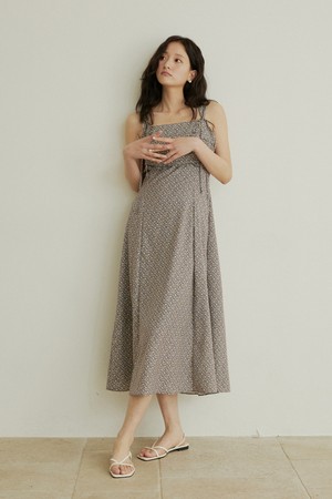 Mini flower pattern shirring long dress - brown
