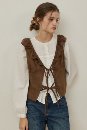 Suede ruffle line ribbon vest - brown