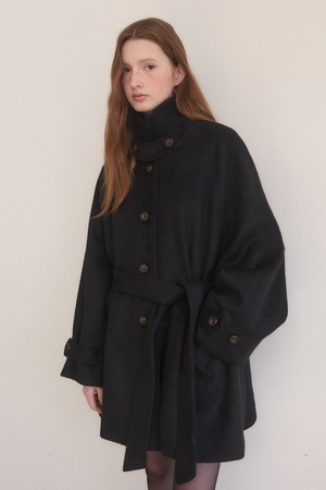Handmade loose fit balmacaan half coat - black