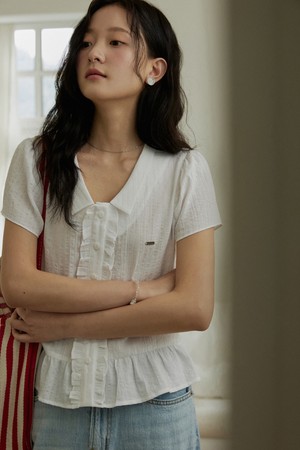 Frill jacquard cap sleeve blouse - white