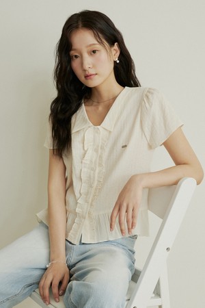 Frill jacquard cap sleeve blouse - cream