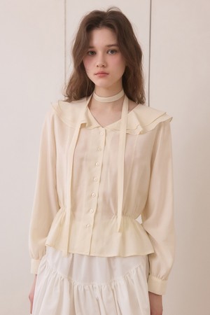 Duffle shirring ruffle tie blouse - cream