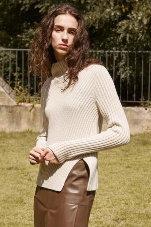 [21FW] HIGH-NECK RIB KNIT PULLOVER_BEIGE [U1W0K302/71]