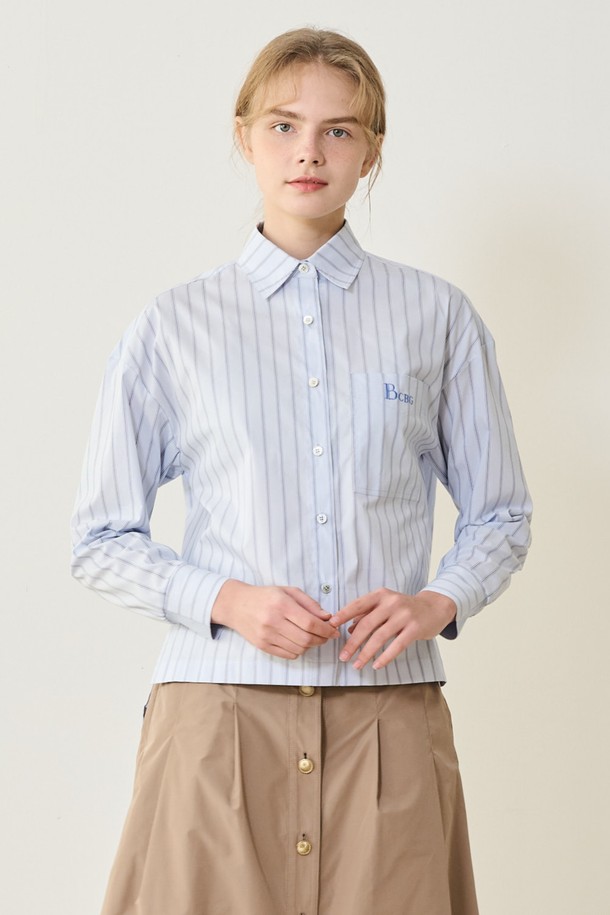 BCBG - 여성 상의 - [23SS]로고 자수 스트라이프 블라우스 - Sky Blue B3M3B40152