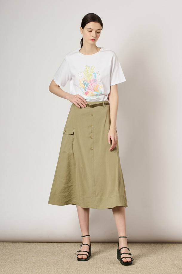 BCBG - 미디스커트 - [24SU]스티치 라인 플레어 스커트 - Light Khaki B4M4S22381