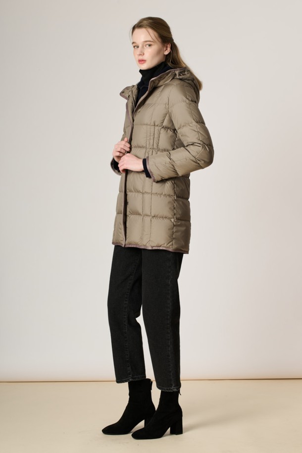 BCBG - 패딩 - [23FW] 슬림핏 구스다운_M/Beige B3W9F80472