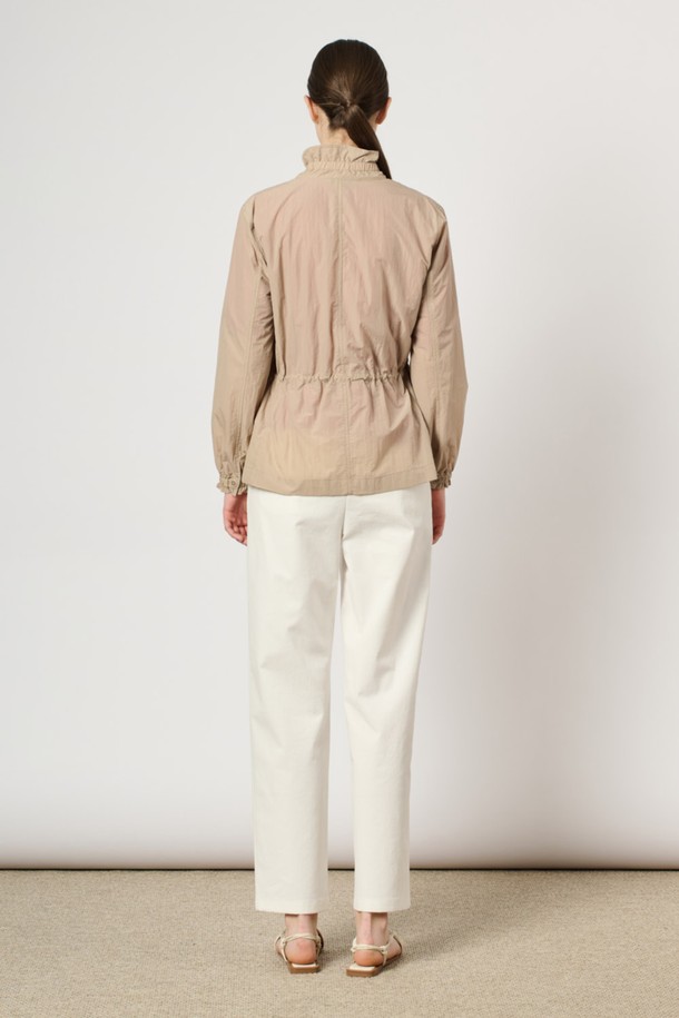 BCBG - 점퍼 - [24SU] 하이넥 드로우스트링 점퍼 - Light Beige B4M3R15071