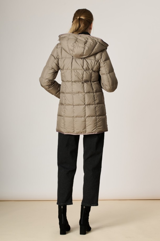 BCBG - 패딩 - [23FW] 슬림핏 구스다운_M/Beige B3W9F80472