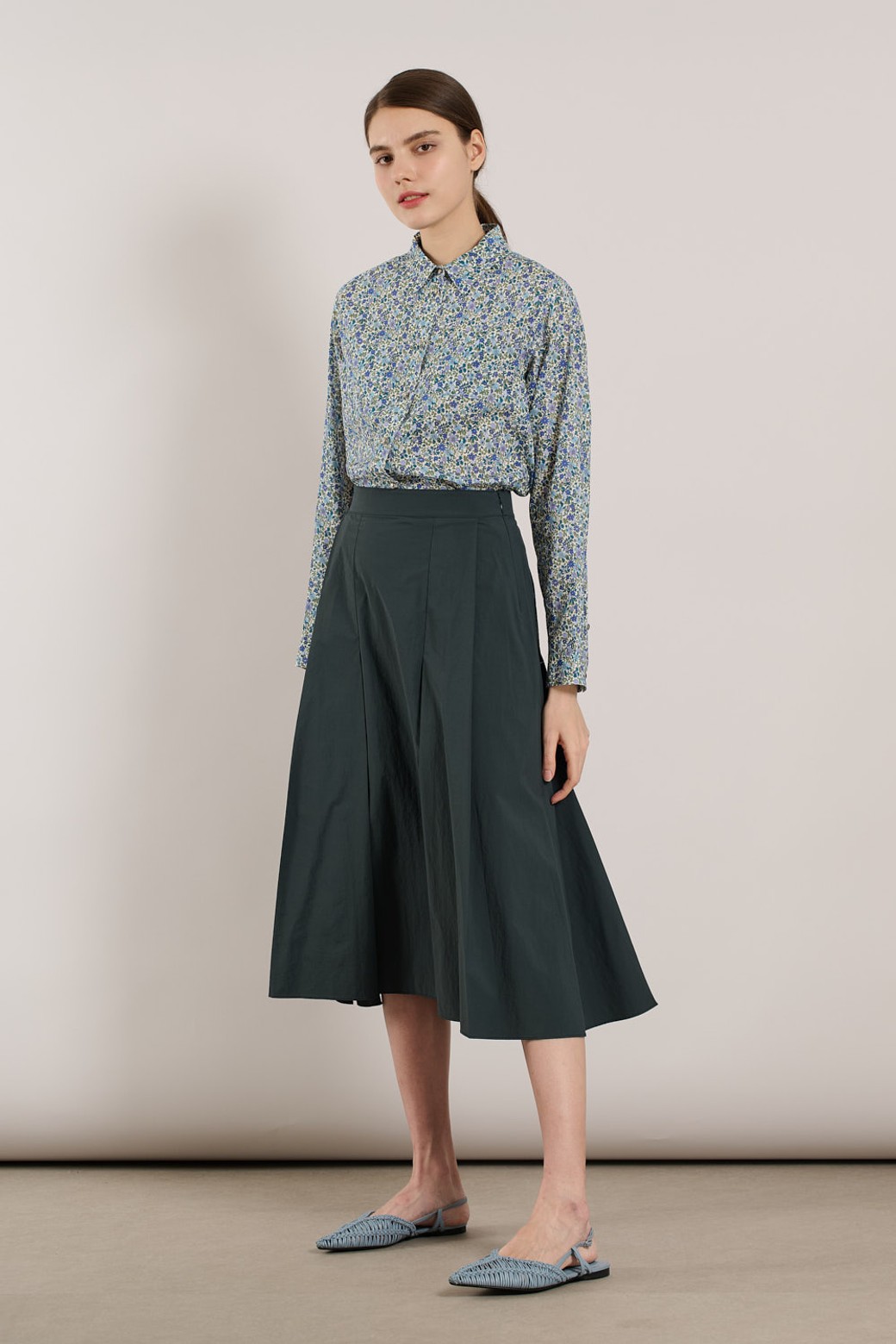 ALL&SUNDRY - 미디스커트 - [25SS] 뒷밴딩 훌 스커트 - DARK GREEN A5S2S22543
