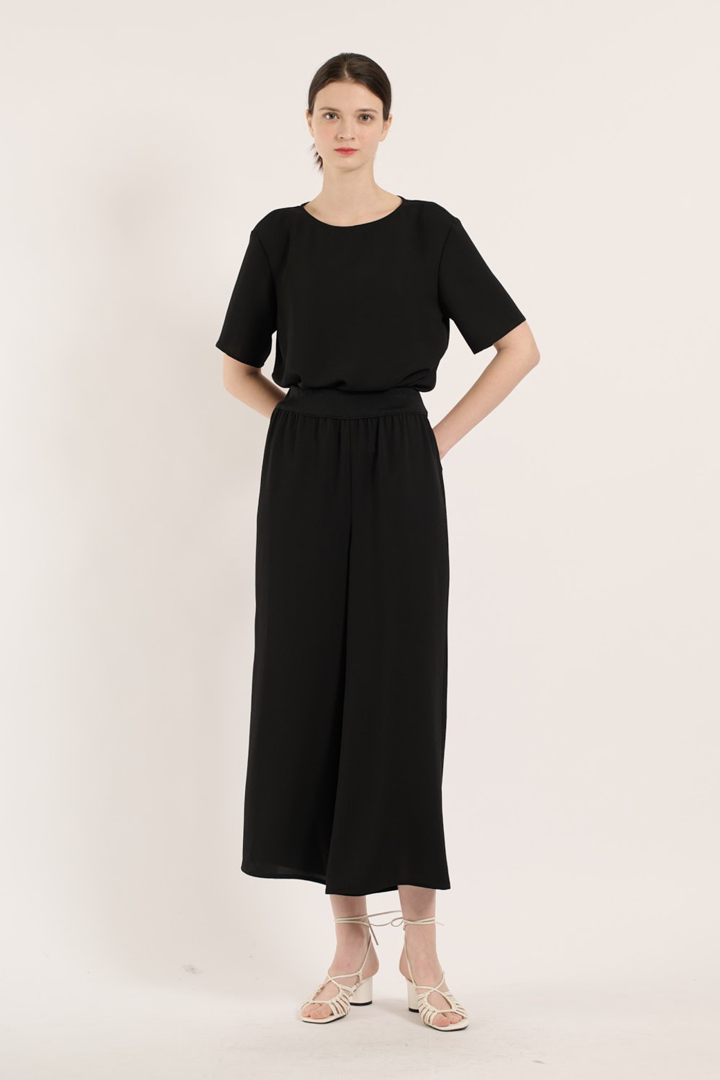 BCBG - 롱/미디팬츠 - [25SU] 와이드 시보리 팬츠 - BLACK B5B4P38699