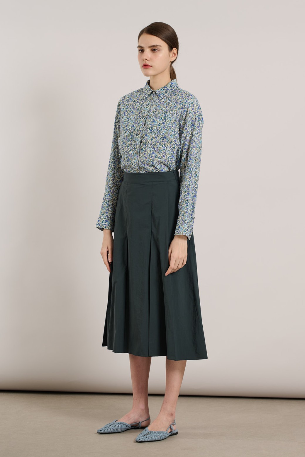 ALL&SUNDRY - 미디스커트 - [25SS] 뒷밴딩 훌 스커트 - DARK GREEN A5S2S22543