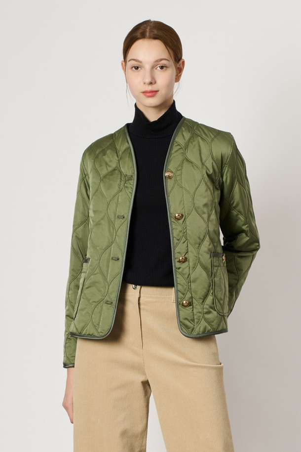 BCBG - 패딩 - [24WT] 웨이브 퀼팅 점퍼 - KHAKI B4W9R13445