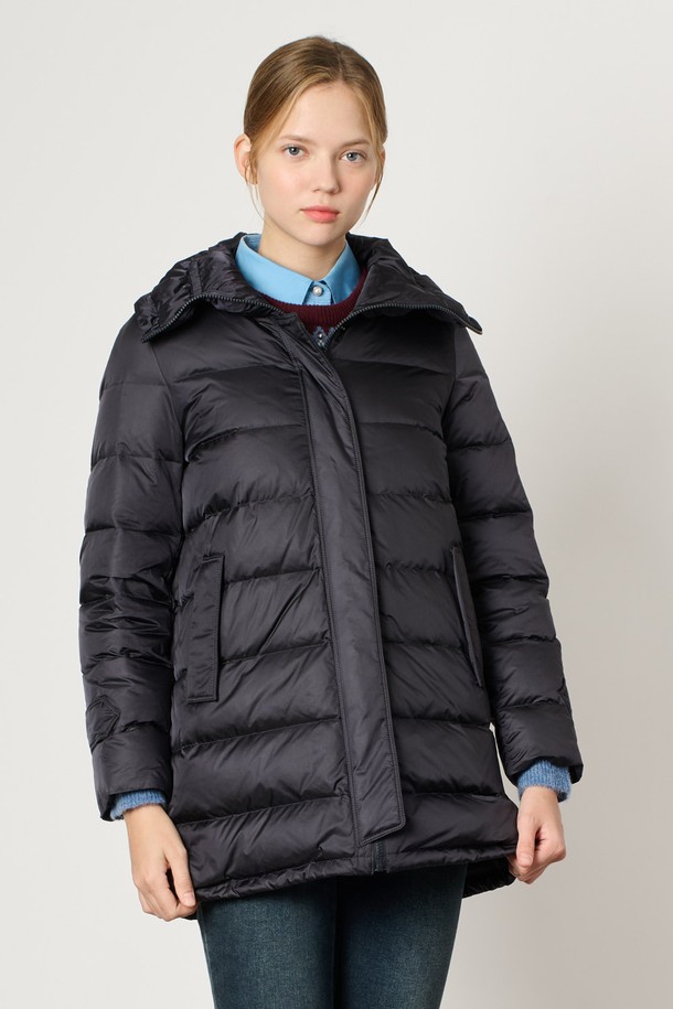 BCBG - 패딩 - [24WT] 카라 넥 롱 다운 - NAVY B4WAF82555