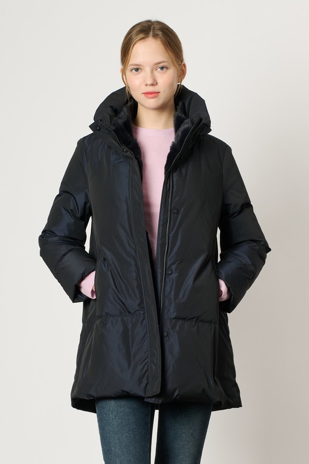 BCBG - 패딩 - [24WT] 탈부착 밍크 퍼 하이넥 다운 - DARK NAVY B4WAF83356