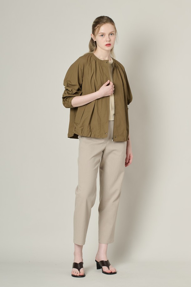 ALL&SUNDRY -  - [24FA]셔링 라운드넥 드로우스트링 홑겹 점퍼 - Khaki Brown A4F7J17585