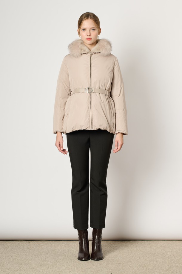 BCBG - 패딩 - [24WT] 폭스 퍼 벨트 다운 - LIGHT BEIGE B4WAF83271