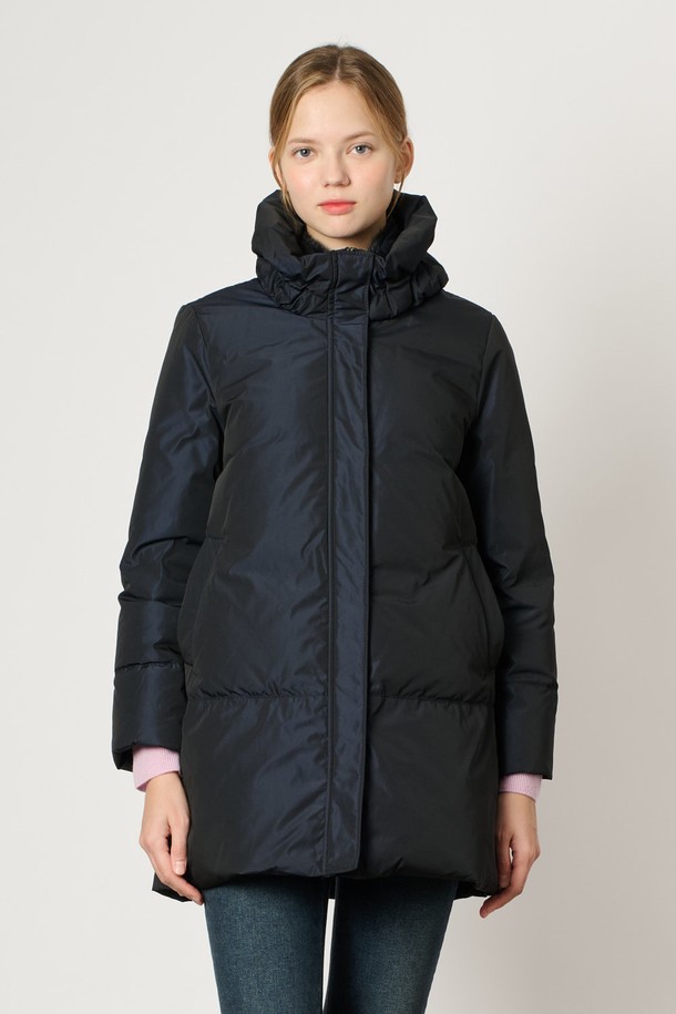 BCBG - 패딩 - [24WT] 탈부착 밍크 퍼 하이넥 다운 - DARK NAVY B4WAF83356