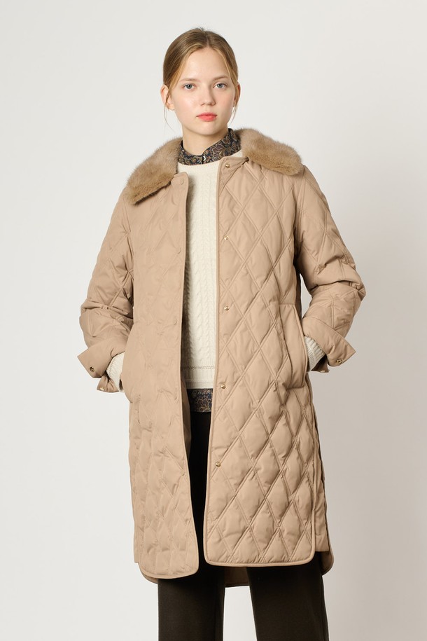 BCBG - 패딩 - [24WT] 밍크 퍼 퀼팅 다운 - CAMEL B4WAF85080