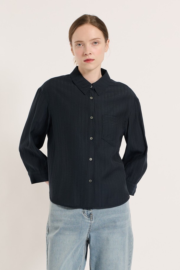 BCBG - 셔츠 - [25SU] 세로결 텐셀 셔츠 - NAVY B5M4B48355