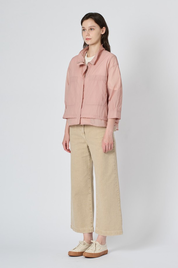 BCBG - 점퍼 - [24FA]하이넥 라이트 점퍼 - Light Pink B4F7R17121