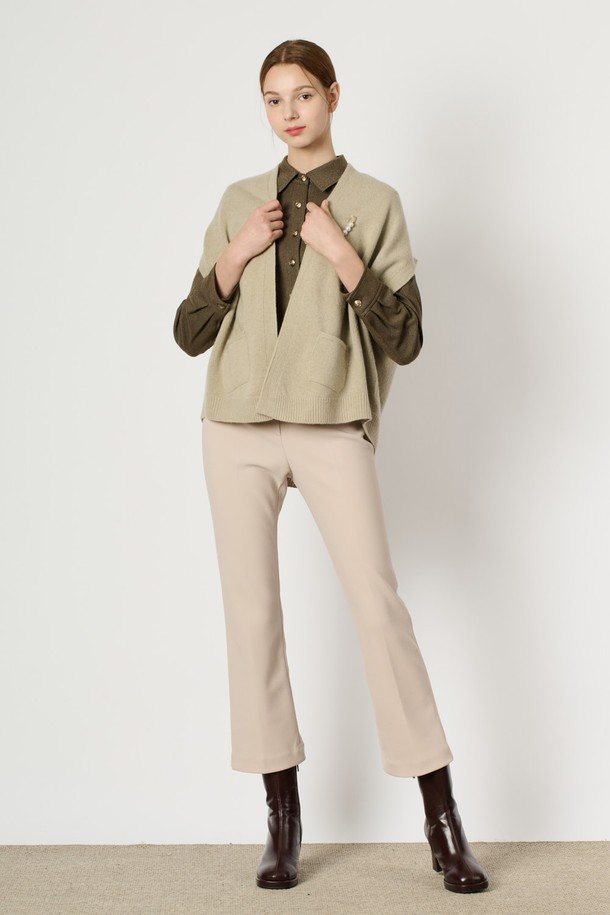 BCBG - 베스트 - [24WT] 캐시 블랜드 니트 베스트 - LIGHT KHAKI B4W9K50381