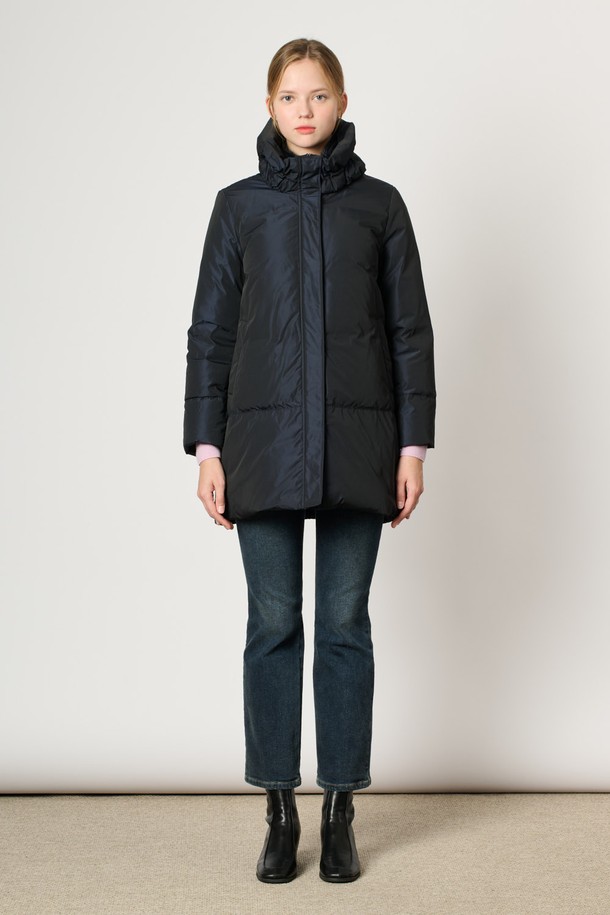 BCBG - 패딩 - [24WT] 탈부착 밍크 퍼 하이넥 다운 - DARK NAVY B4WAF83356