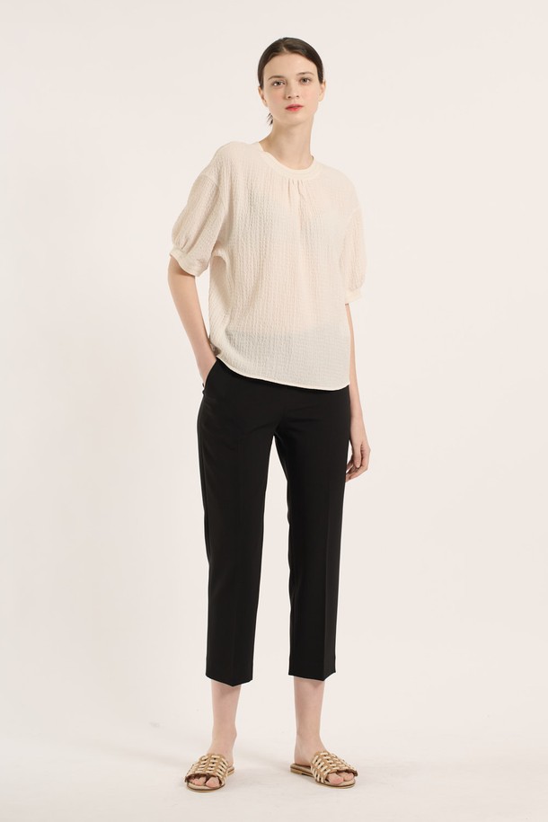 BCBG - 블라우스 - [25SM] 쉐이크 반팔 블라우스 - CREAM B5B4B48314