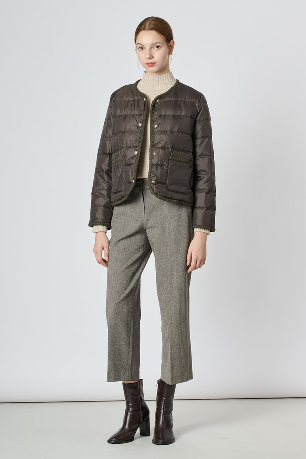 BCBG - 패딩 - [24WT] 텍스처 블록 라운드 다운 - KHAKI B4W9G88045