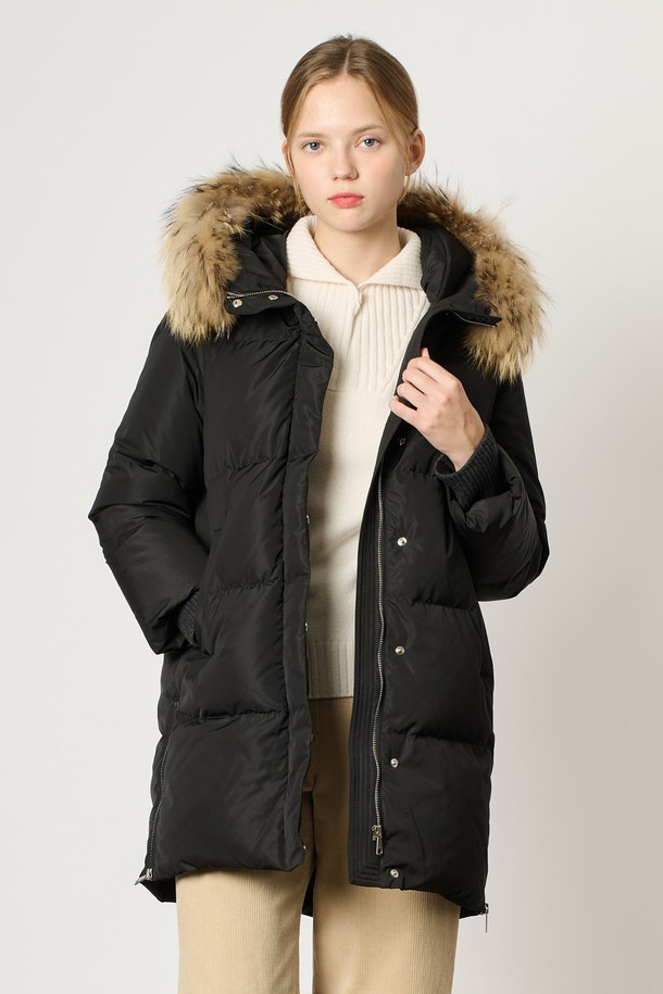 BCBG - 패딩 - [24WT] 라쿤 퍼 넥 다운 - BLACK B4WAF84299