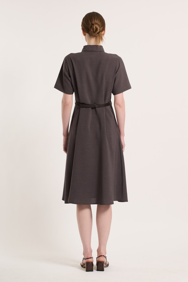 BCBG - 반소매 원피스 - [25SU] 벨티드 투포켓 원피스 - KHAKI B5M4O68345