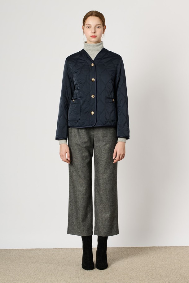 BCBG - 패딩 - [24WT] 웨이브 퀼팅 점퍼 - NAVY B4W9R13455