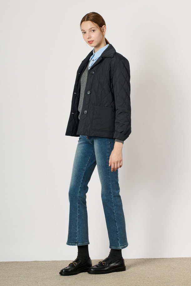 BCBG - 패딩 - [24WT] 퀼티드 카라 패딩 점퍼 - DARK NAVY B4W9R13756