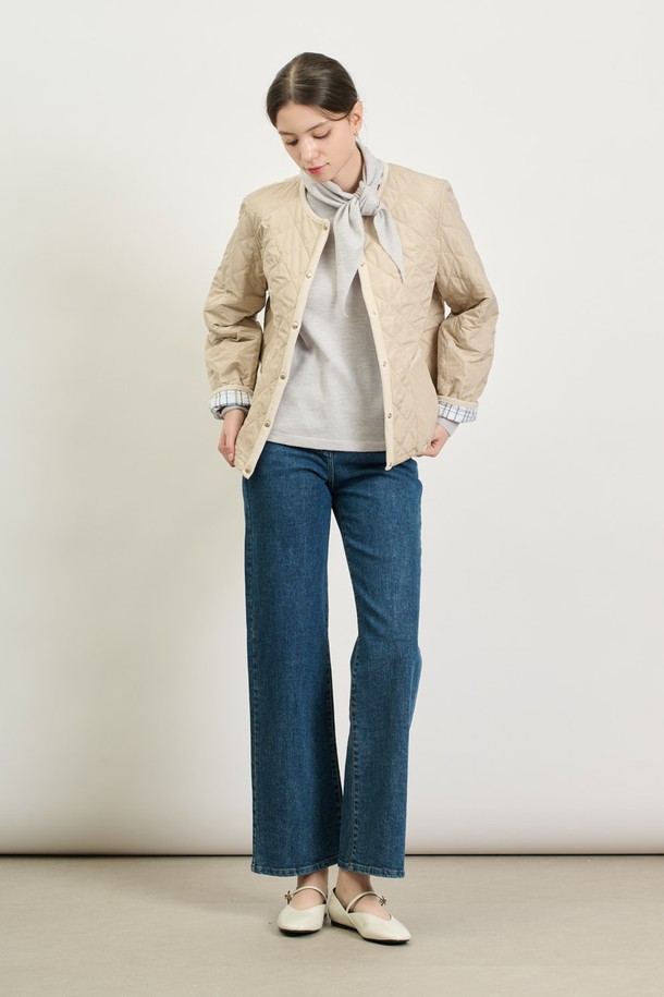 BCBG - 점퍼 - [25SP] 라운드넥 숏 퀼팅 점퍼 - LIGHT BEIGE B5S1R11571