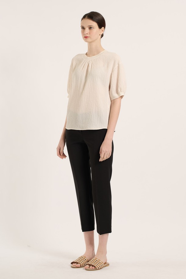 BCBG - 블라우스 - [25SM] 쉐이크 반팔 블라우스 - CREAM B5B4B48314