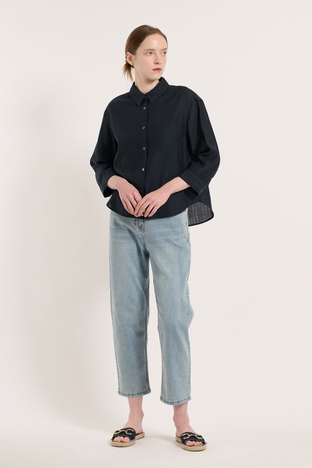 BCBG - 셔츠 - [25SU] 세로결 텐셀 셔츠 - NAVY B5M4B48355