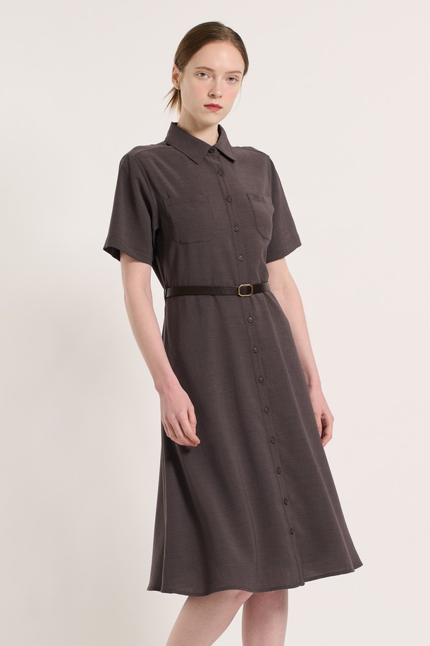 BCBG - 반소매 원피스 - [25SU] 벨티드 투포켓 원피스 - KHAKI B5M4O68345